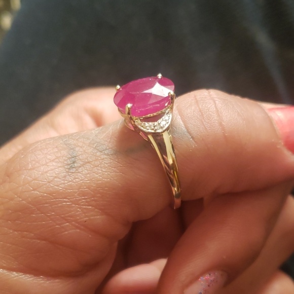 Ruby and Diamond Ring - Picture 2 of 4